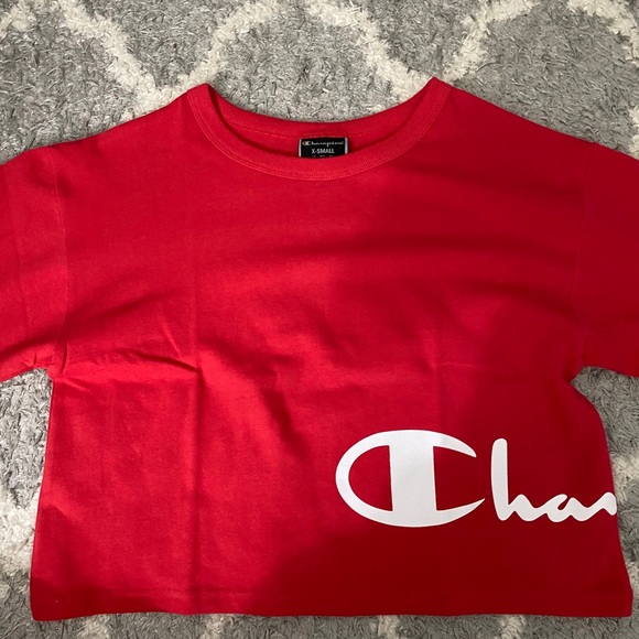 Red Champion Cropped T-shirt - Picture 3 of 6